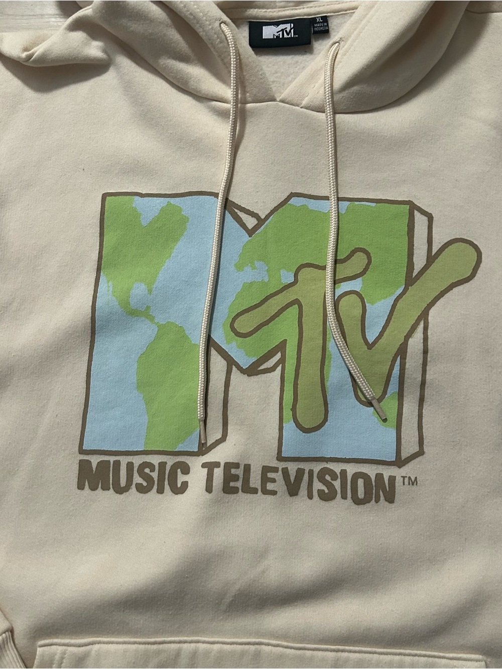 MTV Music Television Cream Hoodie Pullover Sweatshirt Extra Large - Picture 2 of 6